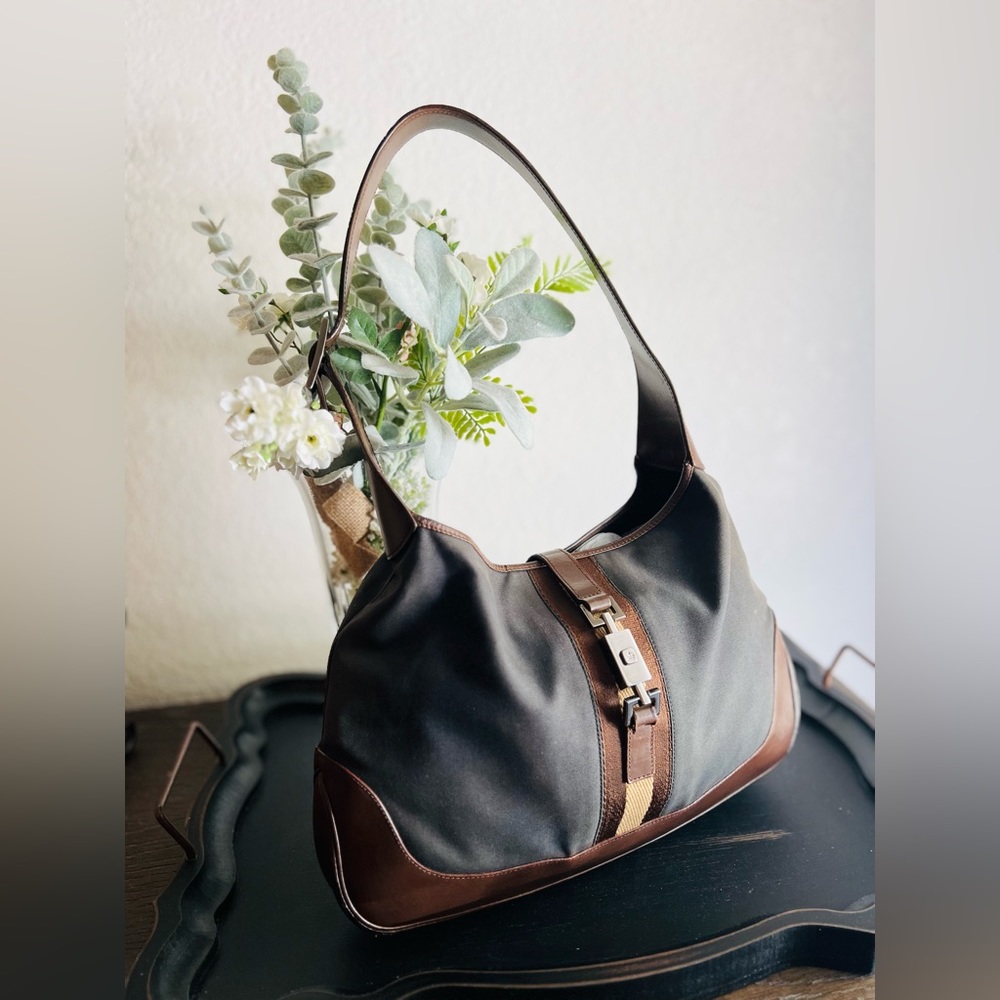 #9 Authentic GUCCI Vintage Jackie